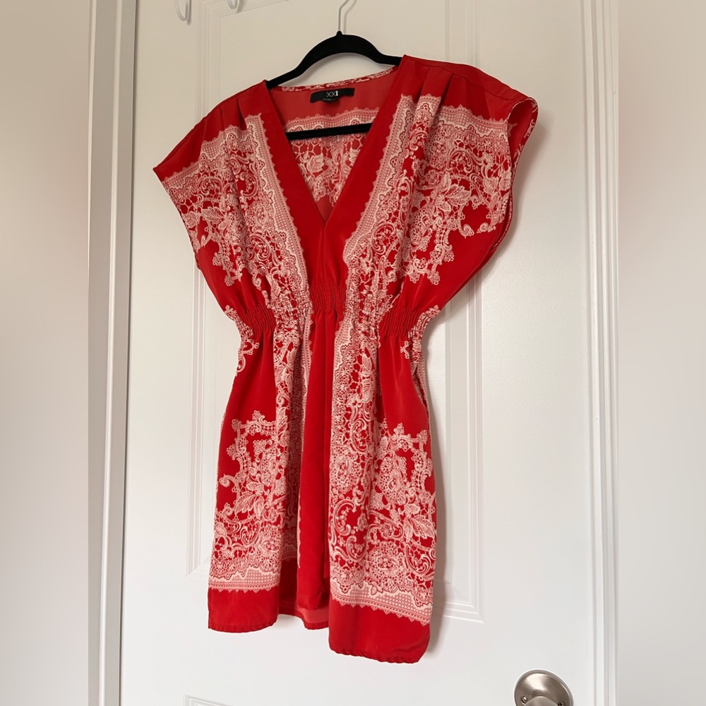 Short flowy dress